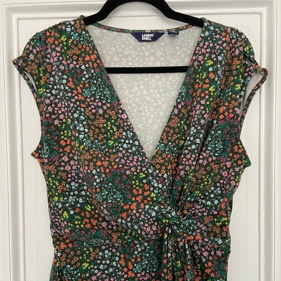 Lands’ End Colorful Floral Pink Green Black Sleeveless Wrap Front Jersey Dress - Picture 2 of 13